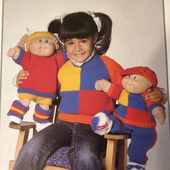 Vintage  knit and crochet doll clothes patterns from 1984/85 amazing condition - Picture 7 of 9